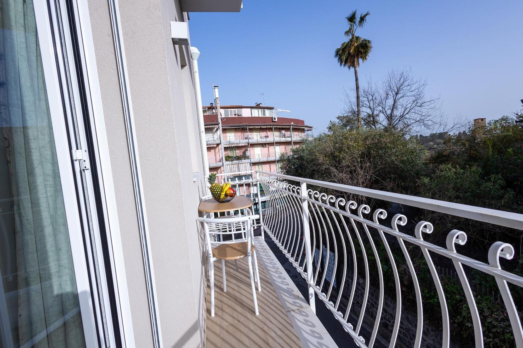 גיארדיני נאקסוס Perla Sul Mare Apartments מראה חיצוני תמונה